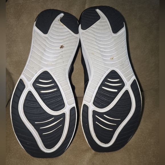 New Balance Womens Nergiz Rev Lite Black and White Sneakers Size 10 - Picture 11 of 11